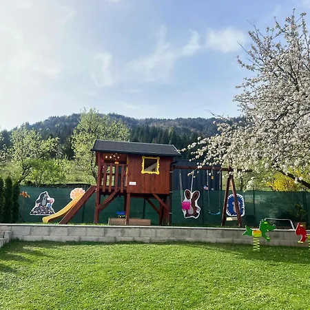 ゲストハウス Irka Terchová